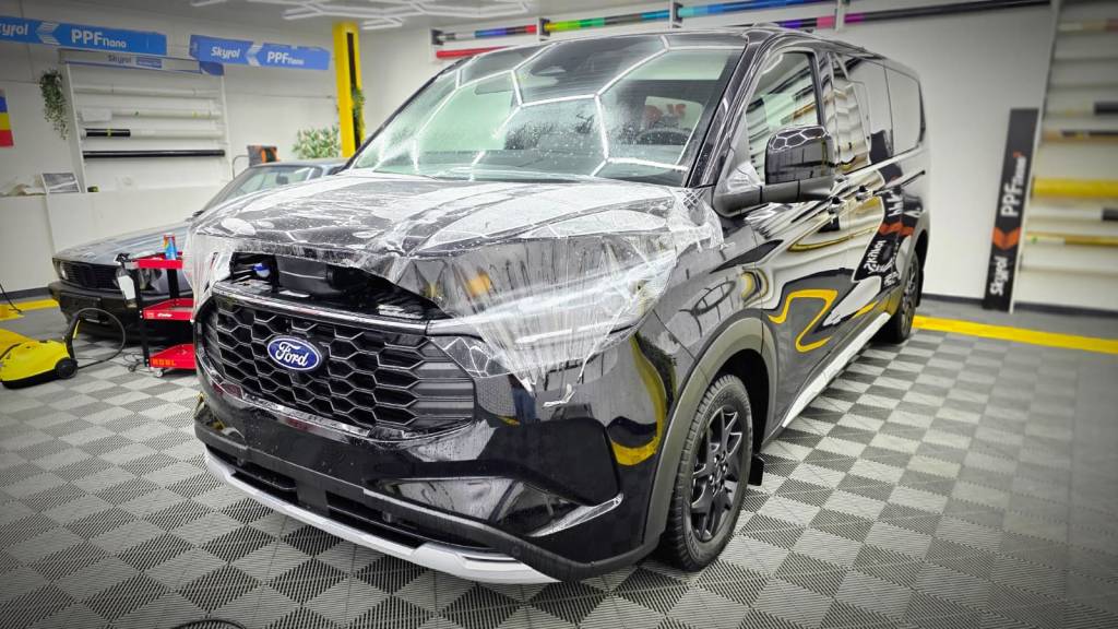 Infoliere cu folie ppf capota in Bucuresti