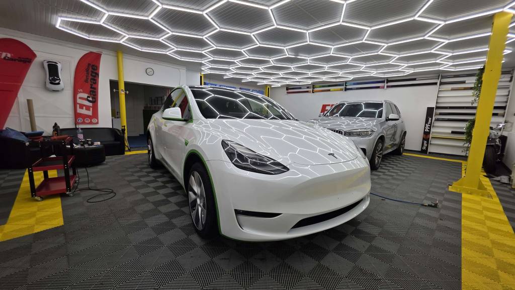 Corecție lac și polish auto – București ED’s Detailing Garage