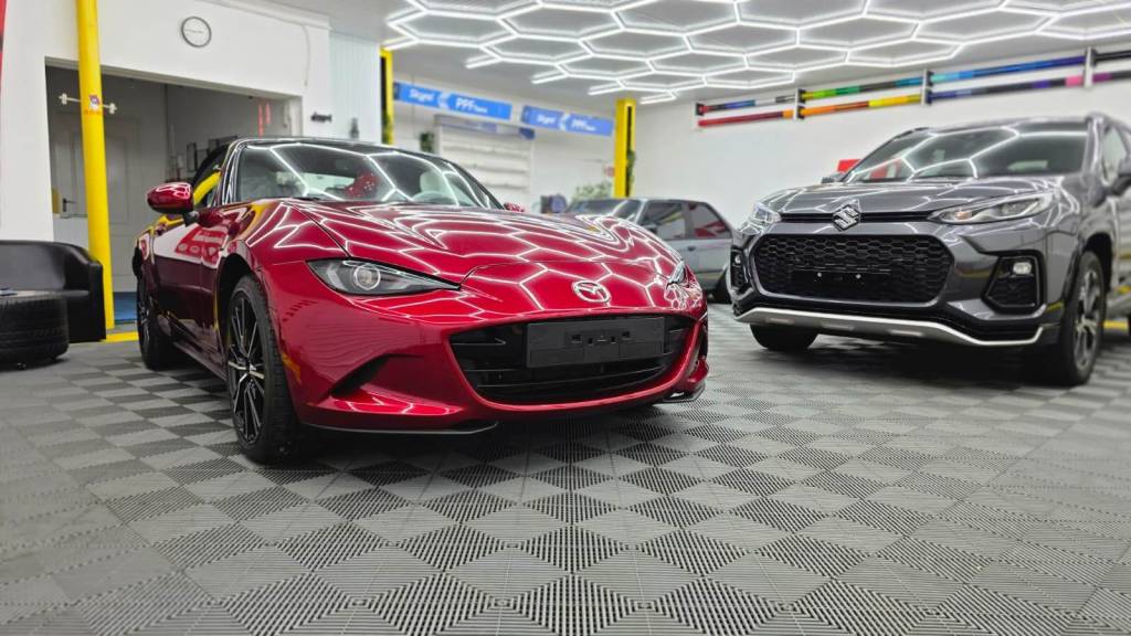 Polish auto profesional București – ED’s Detailing Garage