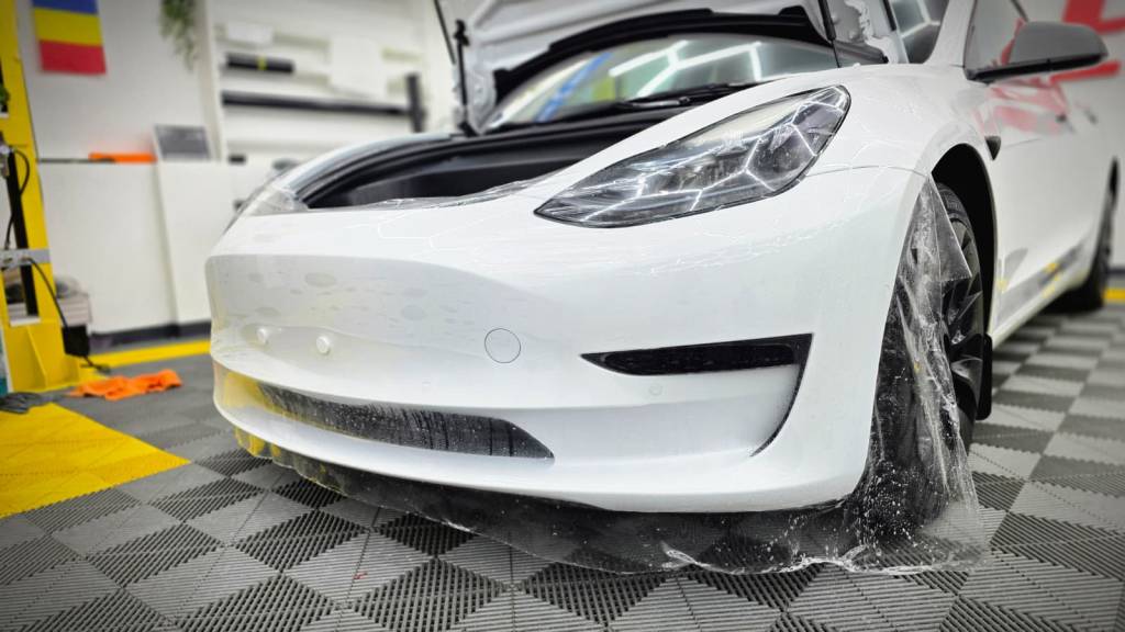 Infoliere bara fata cu folie ppf in Bucuresti