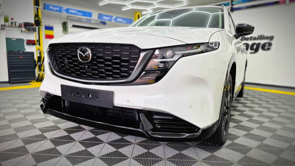 Infoliere faruri masina noua Mazda cu folie ppf in Bucuresti