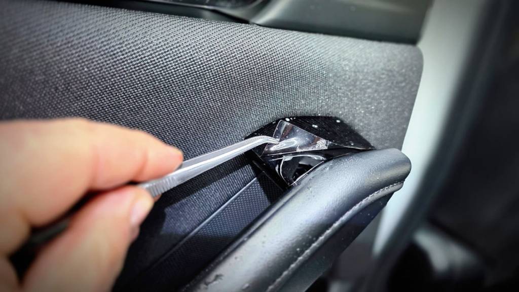 Protectie element negru lucios (piano black) in Bucuresti