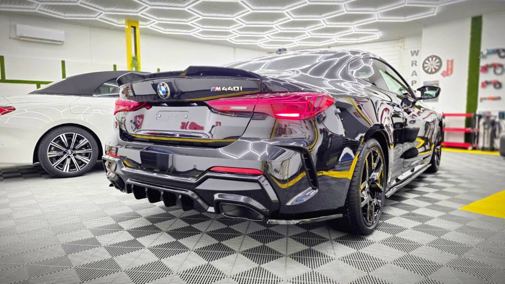 Aplicare protectie ceramica Gtechniq pe BMW G22 in Bucuresti