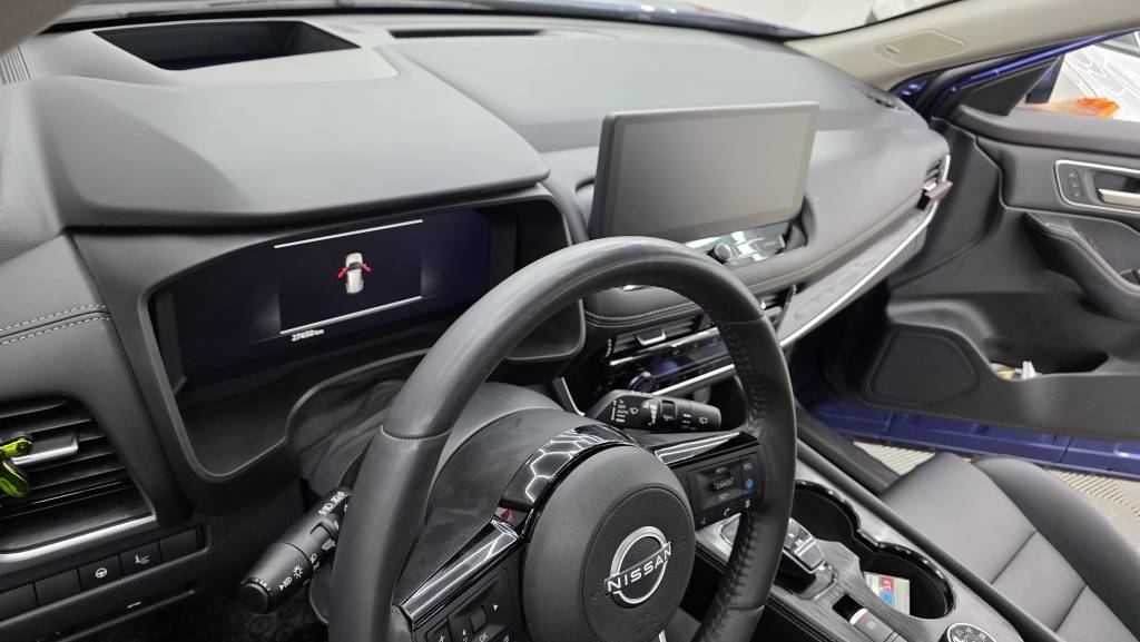 Protectie ppf mat display Nissan in Bucuresti