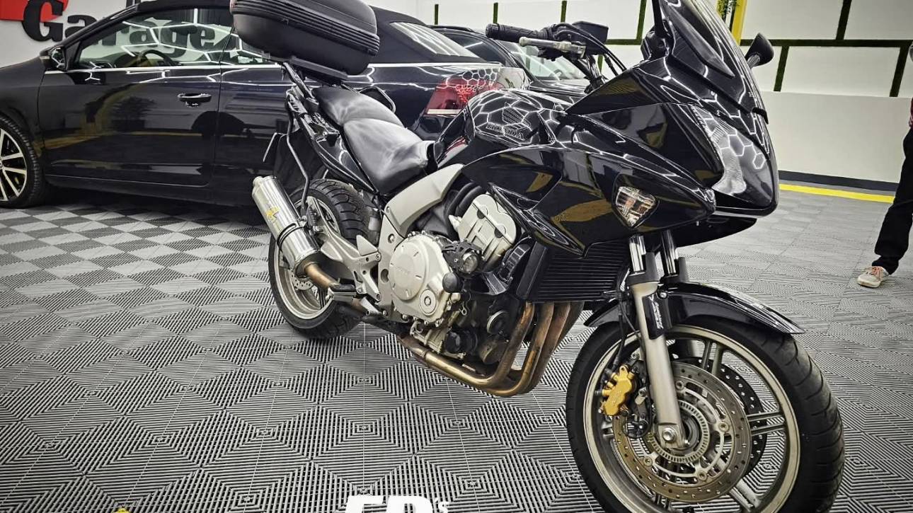 Colantare motocicleta complet in Bucuresti