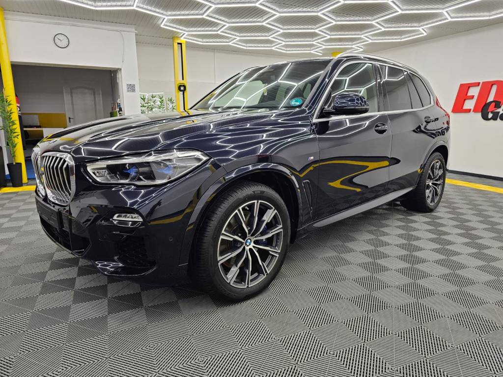 BMW X5 infoliat cu folie PPF premium in Bucuresti