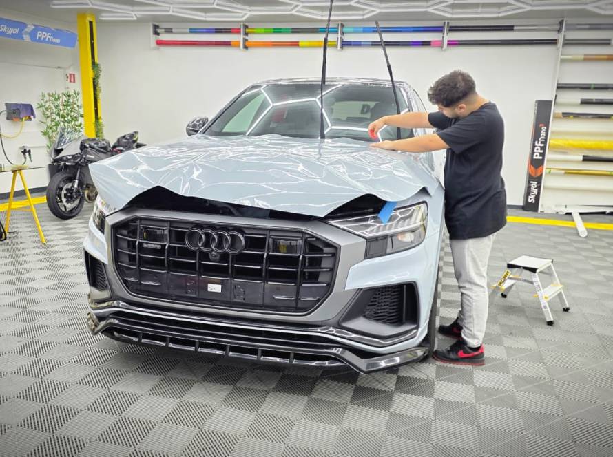 Colantare Audi Q8 in Bucuresti
