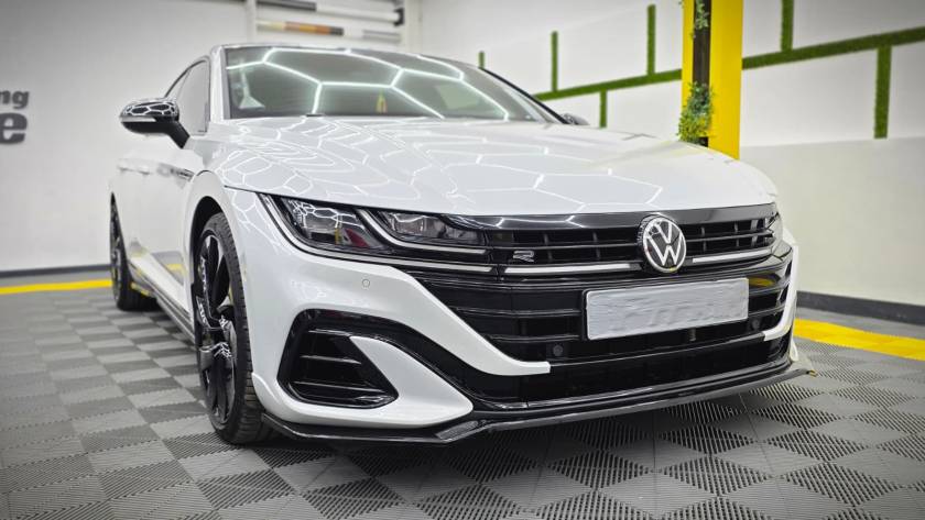 Montare kit Maxton Design pe VW Arteon in Bucuresti