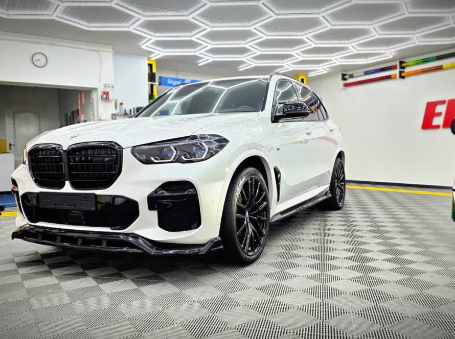 Montaj Maxton Design București