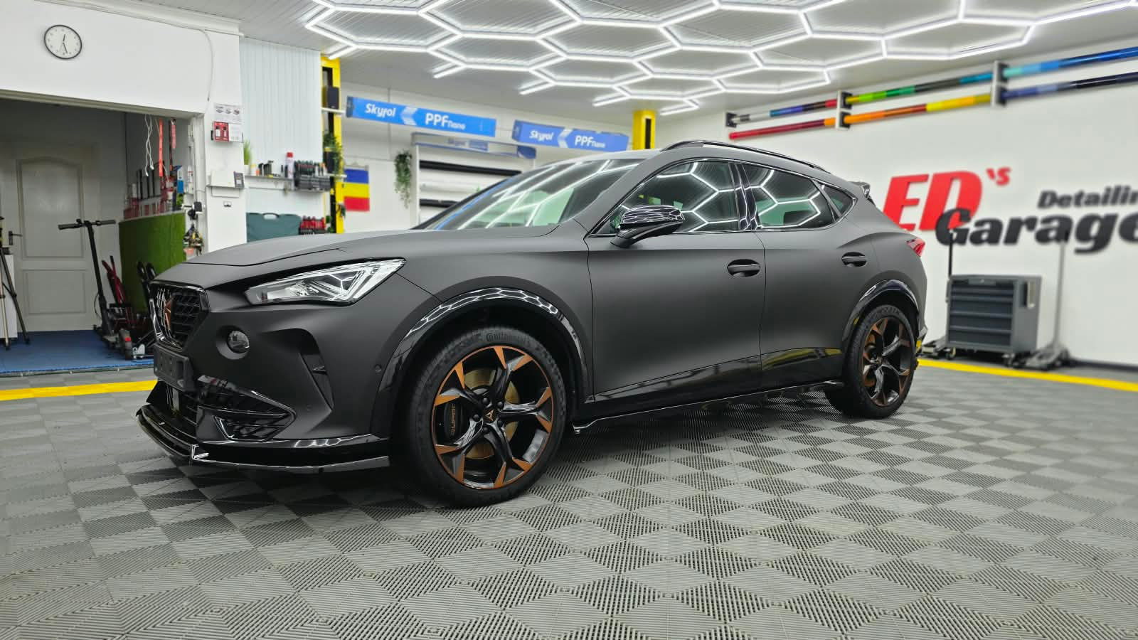 Vanzare si montare profesionala kit Maxton Design pe Cupra Formentor in Bucuresti